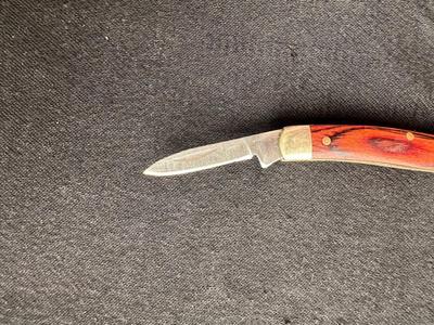 4 FOLDING POCKET KNIVES