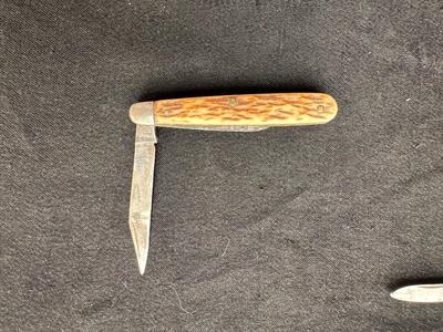 4 FOLDING POCKET KNIVES