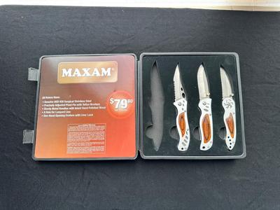 3 MAXAM FOLDING POCKET KNIVES