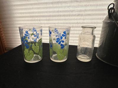 ENAMELWARE CREAM CAN, RETRO GLASSES AND DAIRY GLASS BOTTLES