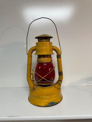 DIETZ NO 8 AIR PILOT OIL LANTERN