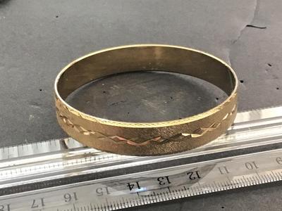 Gold Tone Etched Bangle. Excellent