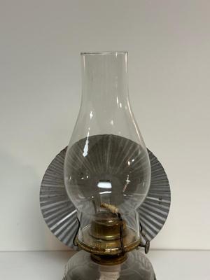 EAGLE GLASS OIL LAMP WITH WALL MOUNT