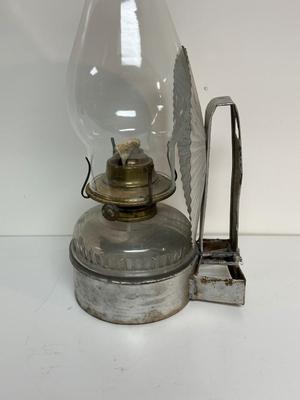 EAGLE GLASS OIL LAMP WITH WALL MOUNT