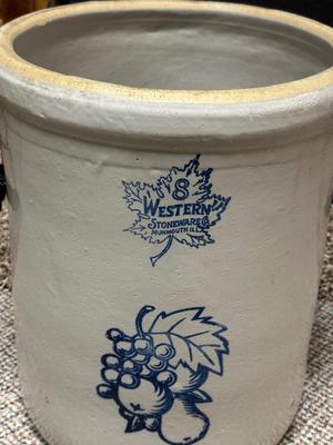WESTERN STONEWARE #8 CROCK WITH HANDLES (Pristine condition)