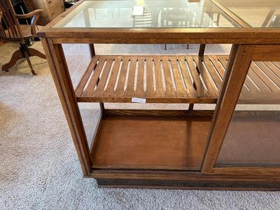 BEAUTIFUL ANTIQUE DISPLAY CASE