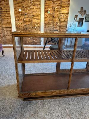 BEAUTIFUL ANTIQUE DISPLAY CASE