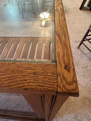 BEAUTIFUL ANTIQUE DISPLAY CASE