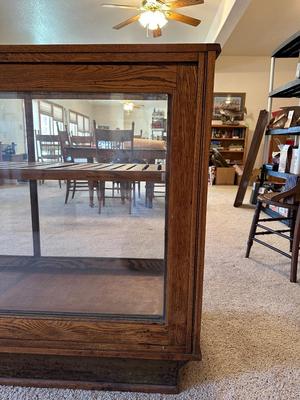BEAUTIFUL ANTIQUE DISPLAY CASE