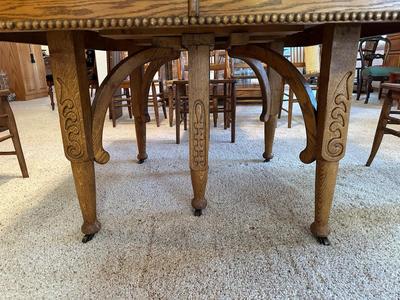 GORGEOUS ANTIQUE TABLE WITH 4 LEAVES AND 8 CANE SEAT CHAIRS