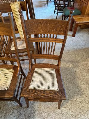 GORGEOUS ANTIQUE TABLE WITH 4 LEAVES AND 8 CANE SEAT CHAIRS