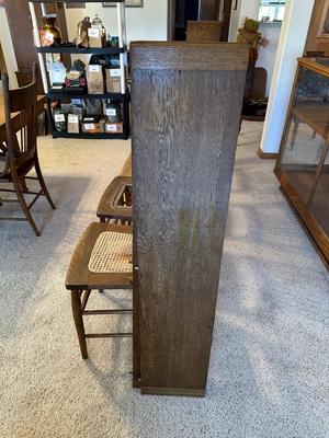 GORGEOUS ANTIQUE TABLE WITH 4 LEAVES AND 8 CANE SEAT CHAIRS