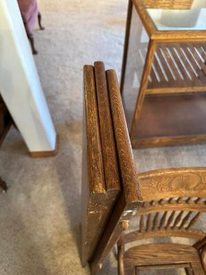 GORGEOUS ANTIQUE TABLE WITH 4 LEAVES AND 8 CANE SEAT CHAIRS