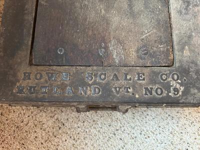 ANTIQUE FAIRBANKS CAST IRON PORTABLE PLATFORM SCALE