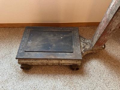 ANTIQUE FAIRBANKS CAST IRON PORTABLE PLATFORM SCALE