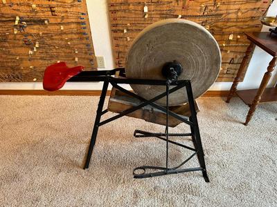 ANTIQUE FOOT-PEDAL-POWERED GRINDING WHEEL