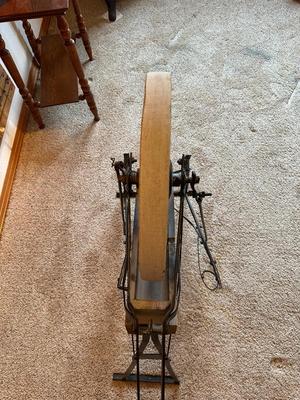 ANTIQUE FOOT-PEDAL-POWERED GRINDING WHEEL