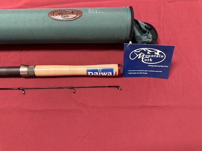 DAIWA SCOTT MACCLOUD PROCASTER FISHING ROD WITH MOUNTAIN ORK CARRYING CASE
