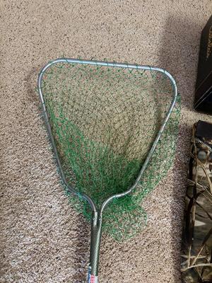 CABELA'S LUG SOLE WAIST HIGH WADERS SIZE 10, FISHING NET AND POLE TUBE