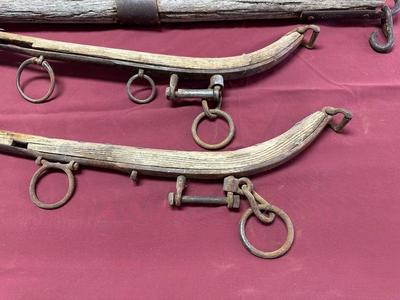 1 OX YOKE AND A PAIR OF ANTIQUE HORSE HAMES