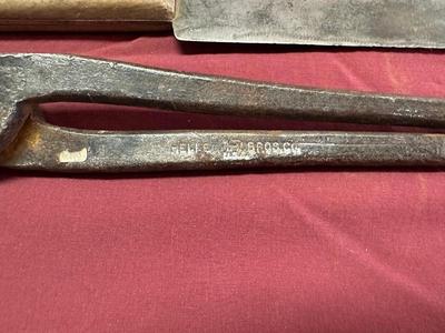 BRIEGEL METHOD CRIMPING TOOL, HOOF KNIFE AND PINCERS