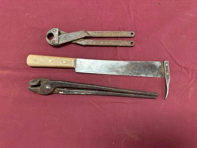 BRIEGEL METHOD CRIMPING TOOL, HOOF KNIFE AND PINCERS