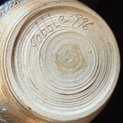 Gorgeous Large Clyde Gobble Pottery Bowl (D-BM)