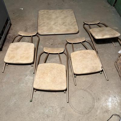 Vintage Card Table and Chairs (BS2-BM)