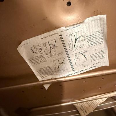 Vintage Card Table and Chairs (BS2-BM)