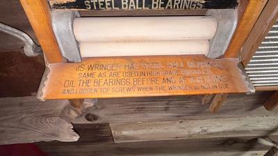 2031 10 x 1-3/4” CLOTHES WRINGER AND A DUBL HANDI WASHBOARD