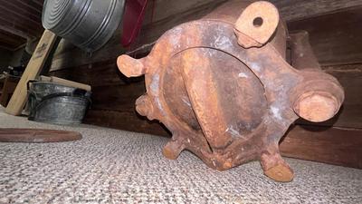 ANTIQUE SAUSAGE AND FRUIT PRESS