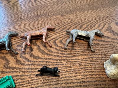 PLASTIC MINIATURE HORSES AND MORE