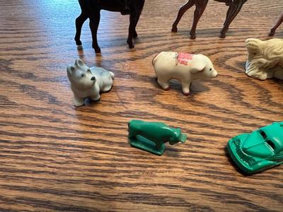 PLASTIC MINIATURE HORSES AND MORE