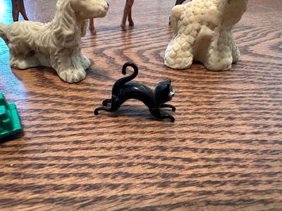 PLASTIC MINIATURE HORSES AND MORE