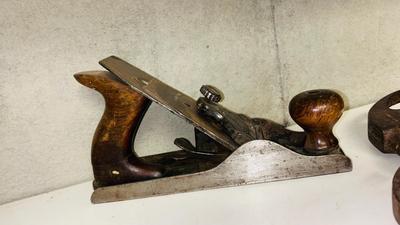 WOOD PLANE AND HAMMERS
