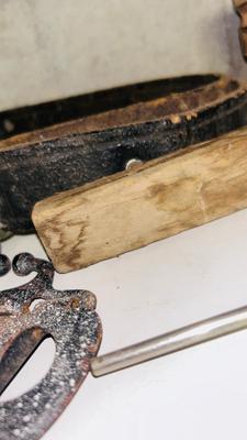 OLD EQUINE AND CATTLE ITEMS