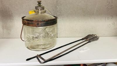 KEROSENE COOK STOVE BOTTLE AND STOVE TOP LIFTER TOOLS