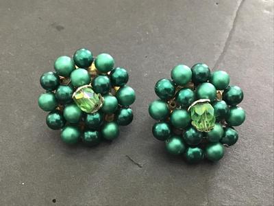 Vintage Japan clip on Earrings