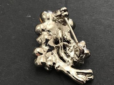 Beautiful Vintage Rhinestone Brooch