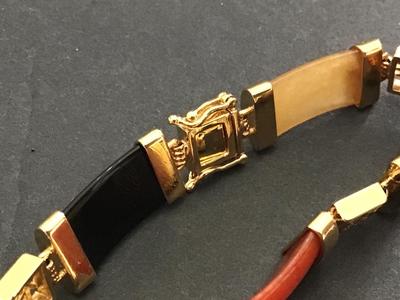 Jade Stone Braclet With Safety Chain Locking