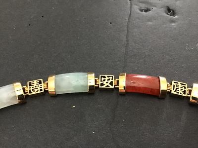 Jade Stone Braclet With Safety Chain Locking