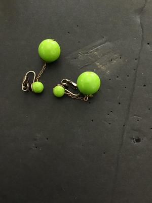 Beautiful, vintage, lime, green earrings