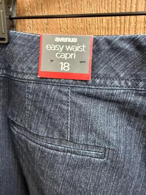 Sale Photo Thumbnail #122: New with original tags.