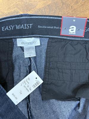 Sale Photo Thumbnail #123: New with original tags.