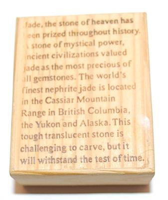 Beautiful "Canadian Jade" BROOCH (1¼" x ¾") with Oval Green Stone and Gold Colored Accent Bowtie on a Gold Tone...