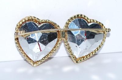 Double Connected RED HEARTS BROOCH (2½" x 1⅛") with Glass Stones and Gold Ribbon Outline on a Gold Tone Setting