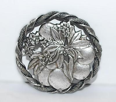 Silver Colored ROUND FLOWER BOUQUET BROOCH (1¾" Diam.) with Dark Twisted Rope Style Perimeter on a Silver Tone Setting