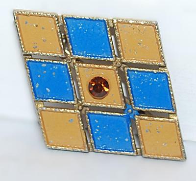 VINTAGE Marked "AJC" BLUE & BEIGE 9 SQUARE BROOCH (2¼" x 1¾") with Amber Colored Center Stone on a Gold Tone Setting