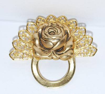Filigree Style "FAN & ROSE" BROOCH (1¾" x 1½") with Gold Colored Circle Accent and Silver Tone Clasp