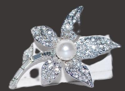 VINTAGE Faux WHITE PEARL Center BROOCH (3" x 2") with 5 Glitter Stones Leaves and Ametrine Faceted Cut STEM Stones on a Silver...